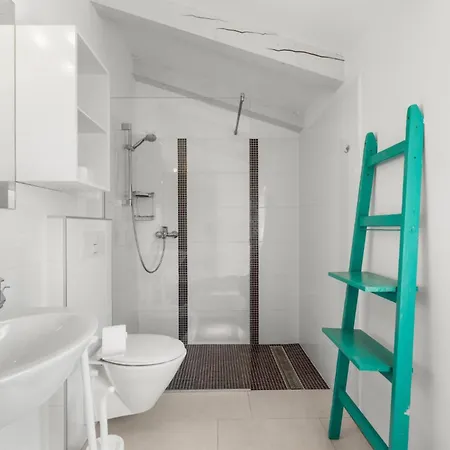 Casa Vito In Zuzici - Haus Fuer 4 Personen Holiday home *