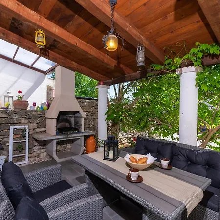 Casa Vito In Zuzici - Haus Fuer 4 Personen * Visnjan