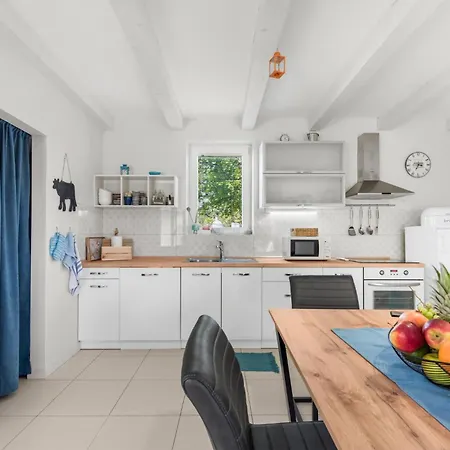 펜션 Casa Vito In Zuzici - Haus Fuer 4 Personen